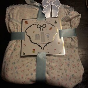 NWT Rampage Floral Pajama Set size Small